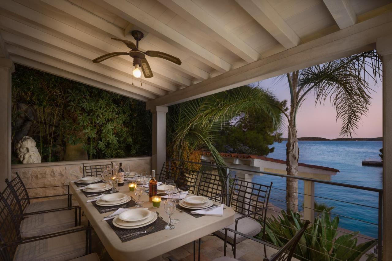 Villa Oceanus Hvar Town Exterior photo